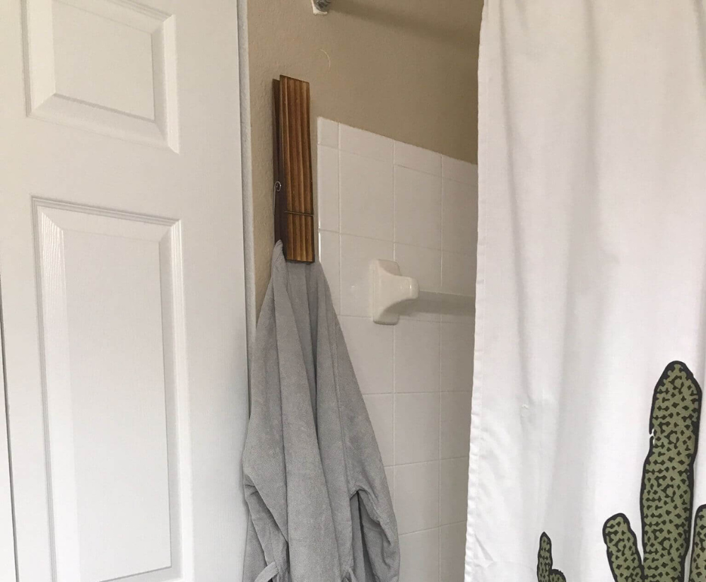 Jumbo Clothespin Bathroom Towel Holder, One 12 Clothespin, Farmhouse Decor,  Bathroom Decor, Laundry Room Decor, Bathroom Wall Decor, Hook 